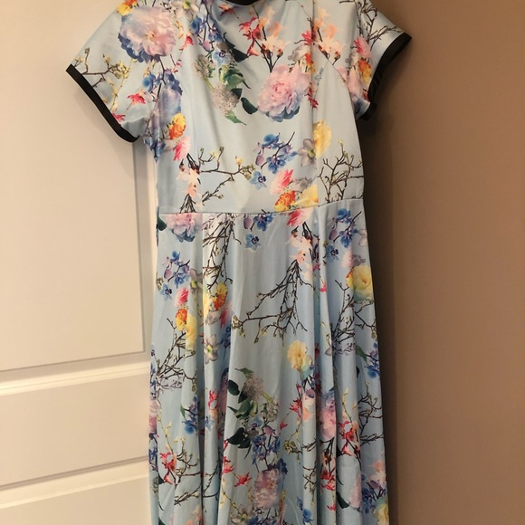 Fabulous Floral Dress - Practically New! - Picture 3 of 4